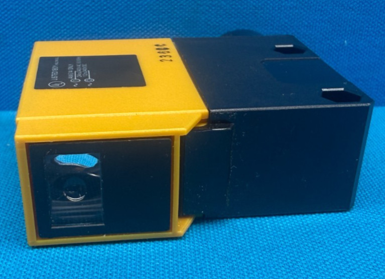 Omron E3A2-10M4T Replacement Photoelectric Switch Sensor