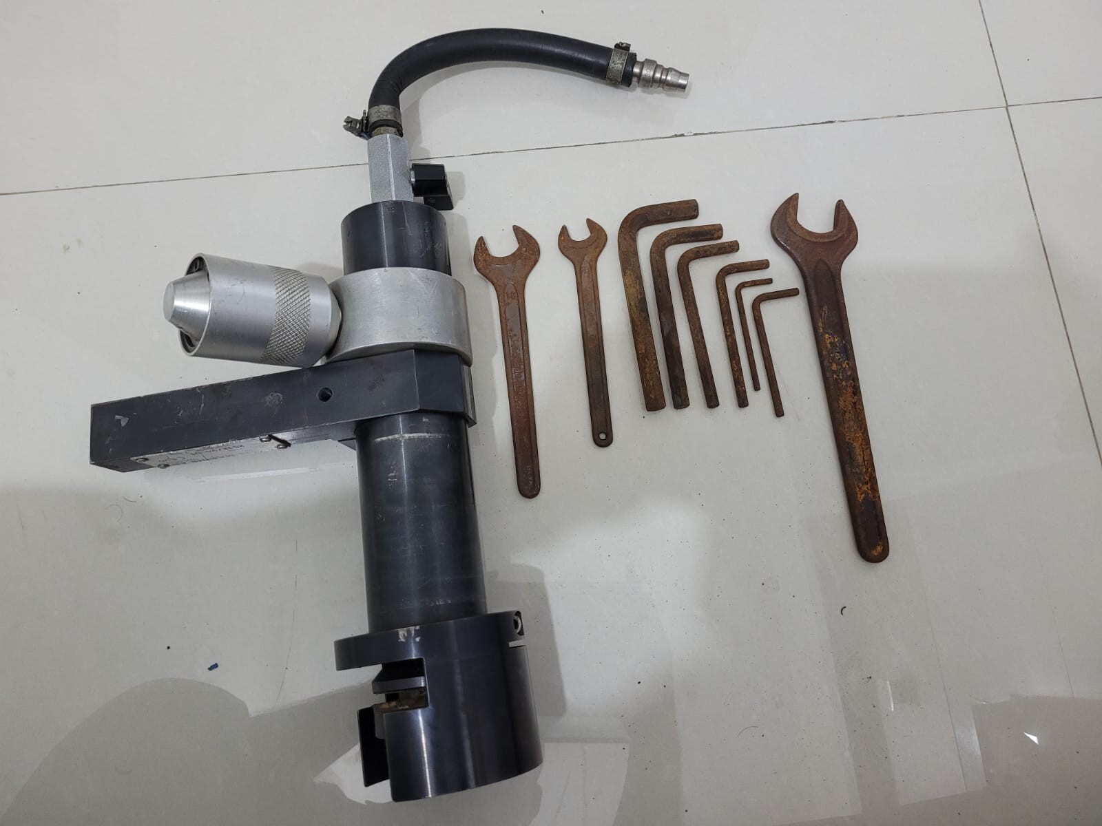 CHRIS MARINE AB VALVE SPINDLE GRINDER TYPE: 75H FREE SHIPPING