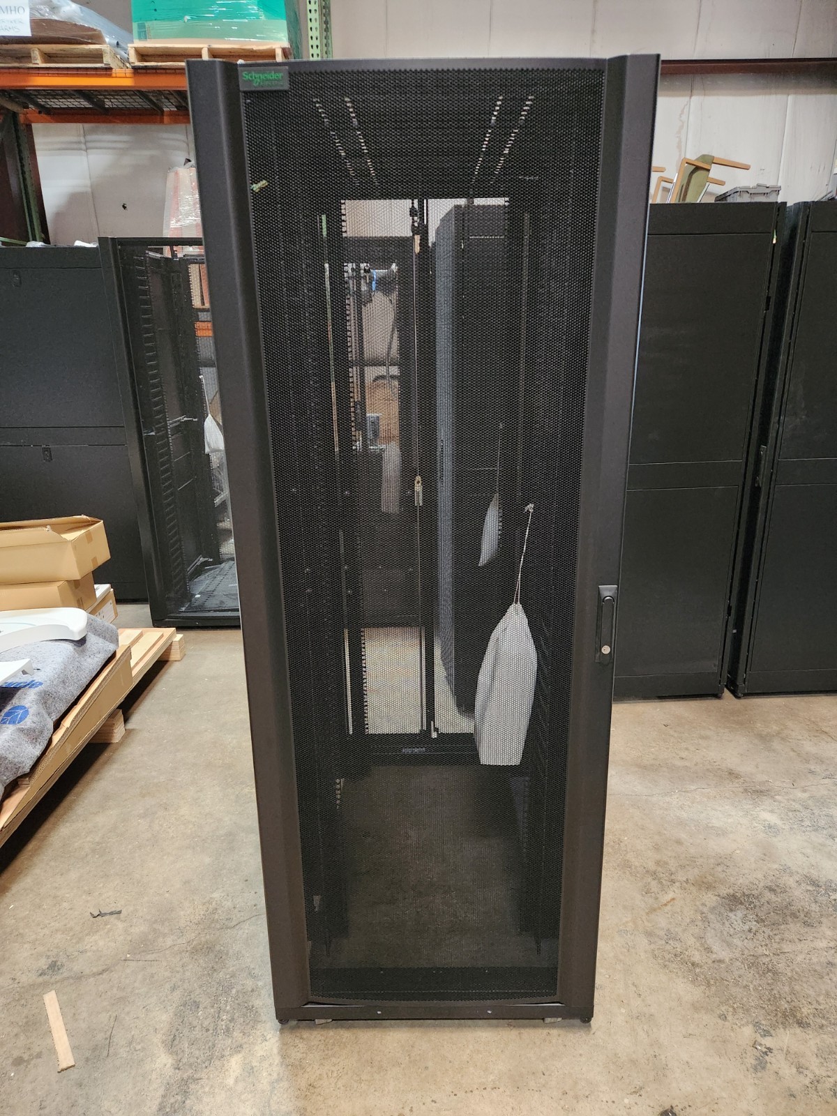 APC Schneider AR3340 NetShelter SX 42U 750mm x 1200mm Server Rack Enclosure