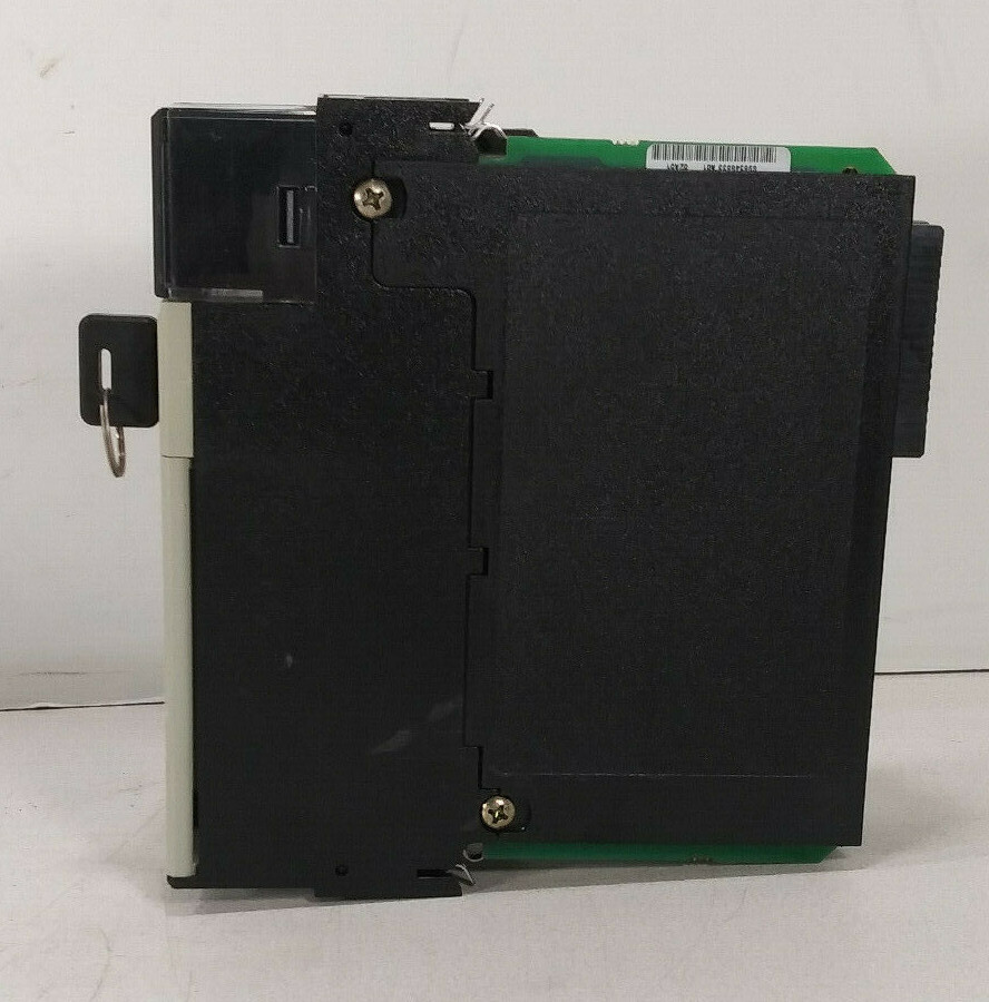 1 USED ALLEN-BRADLEY 1756-L55/A PROCESSOR UNIT W/ KEY & 1756-M13/A MEMORY EXP.