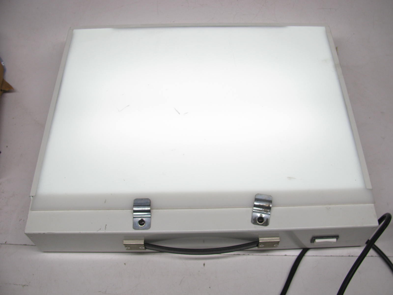 Apollo Audio Visual Dental X-ray Light Box With Travel Handle