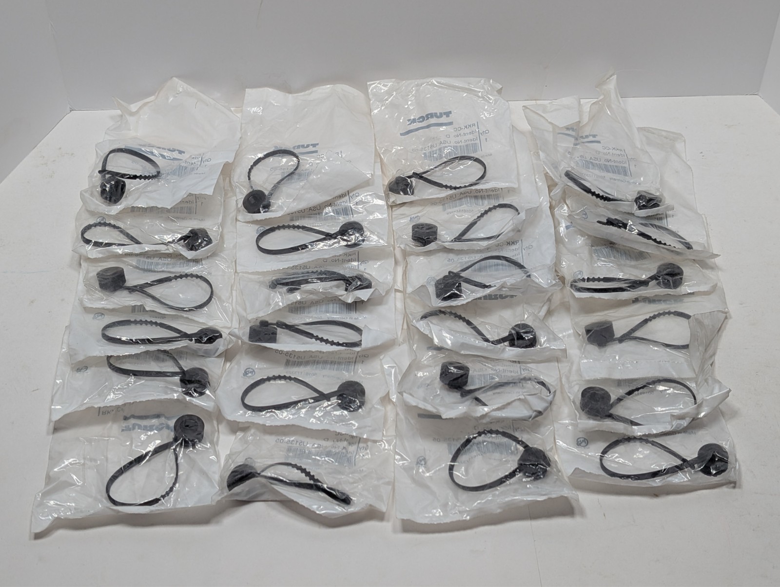Lot of 24X Turck RKK-CC Closure Caps U5135-05