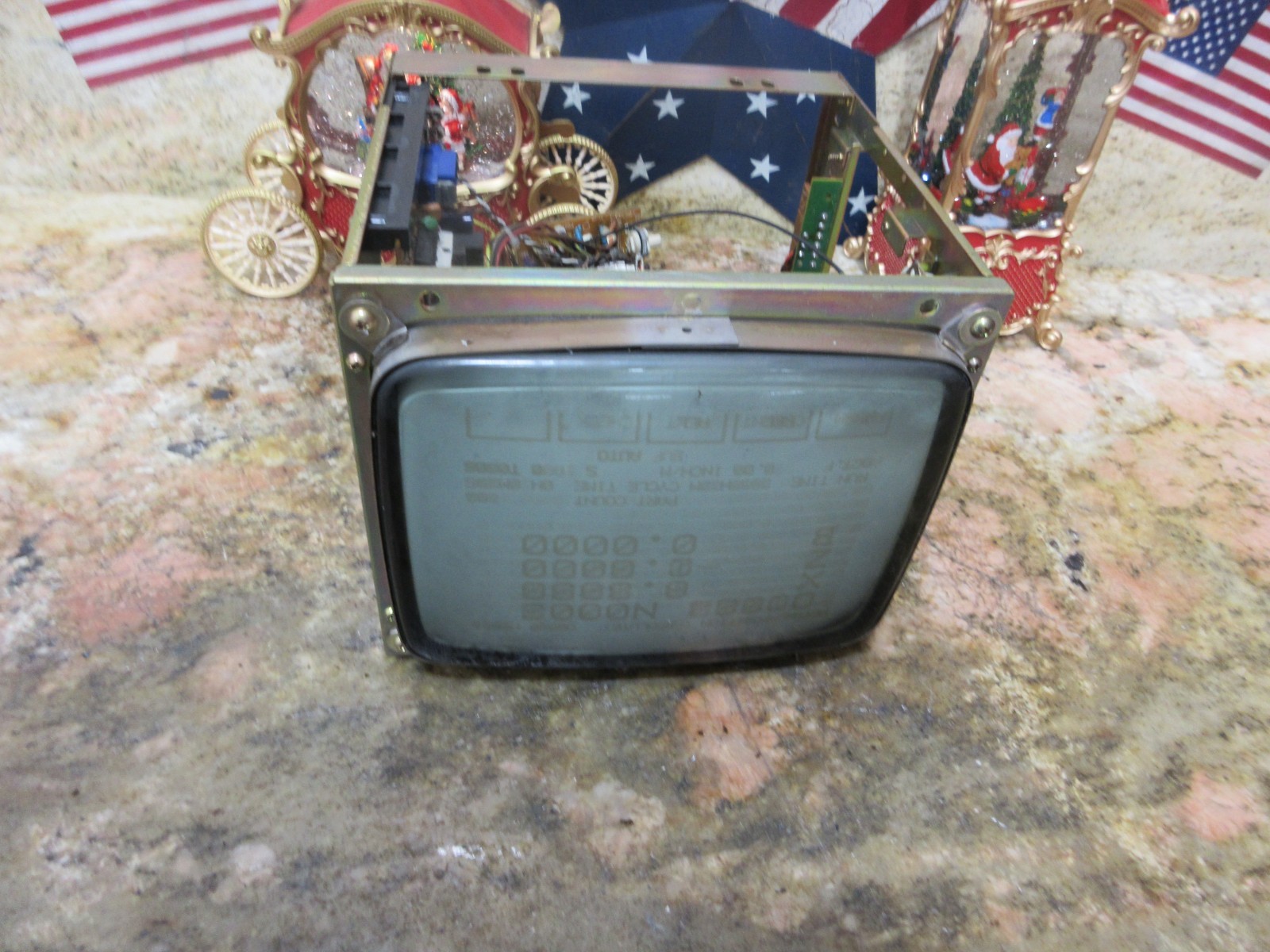 TOTOKU MONITOR DISPLAY A61L-0001-0092 MDT947B-1A