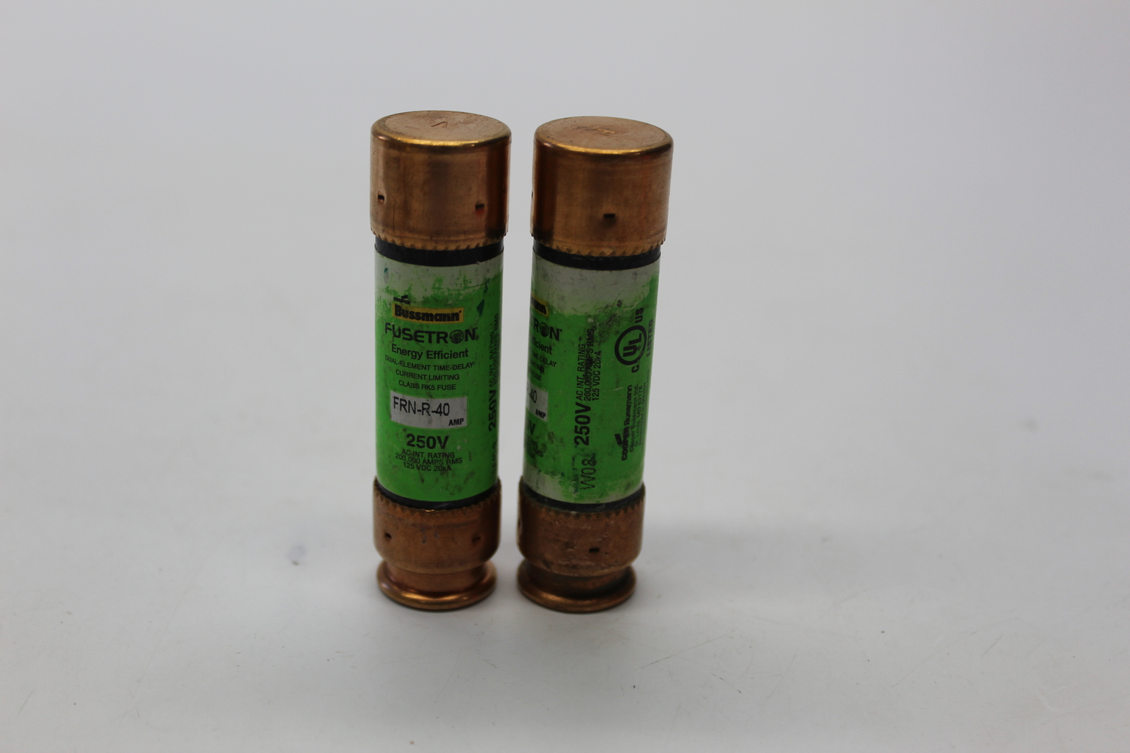 FUSETRON FRN-R-40 GREEN LOT OF 2 NSNP