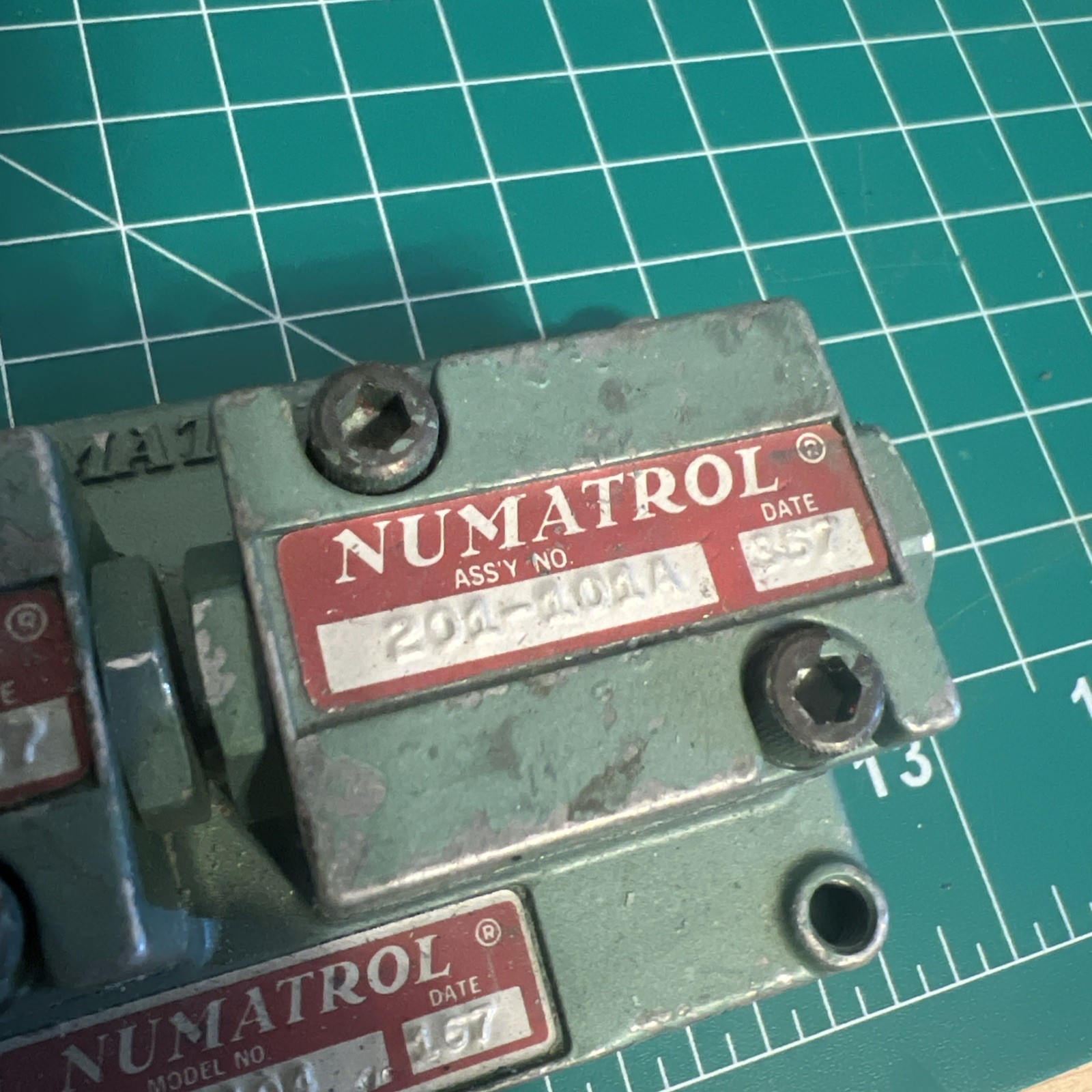 Numatrol ORO-0104 AND 2 (201-101A) AIR SOLENOID VALVES