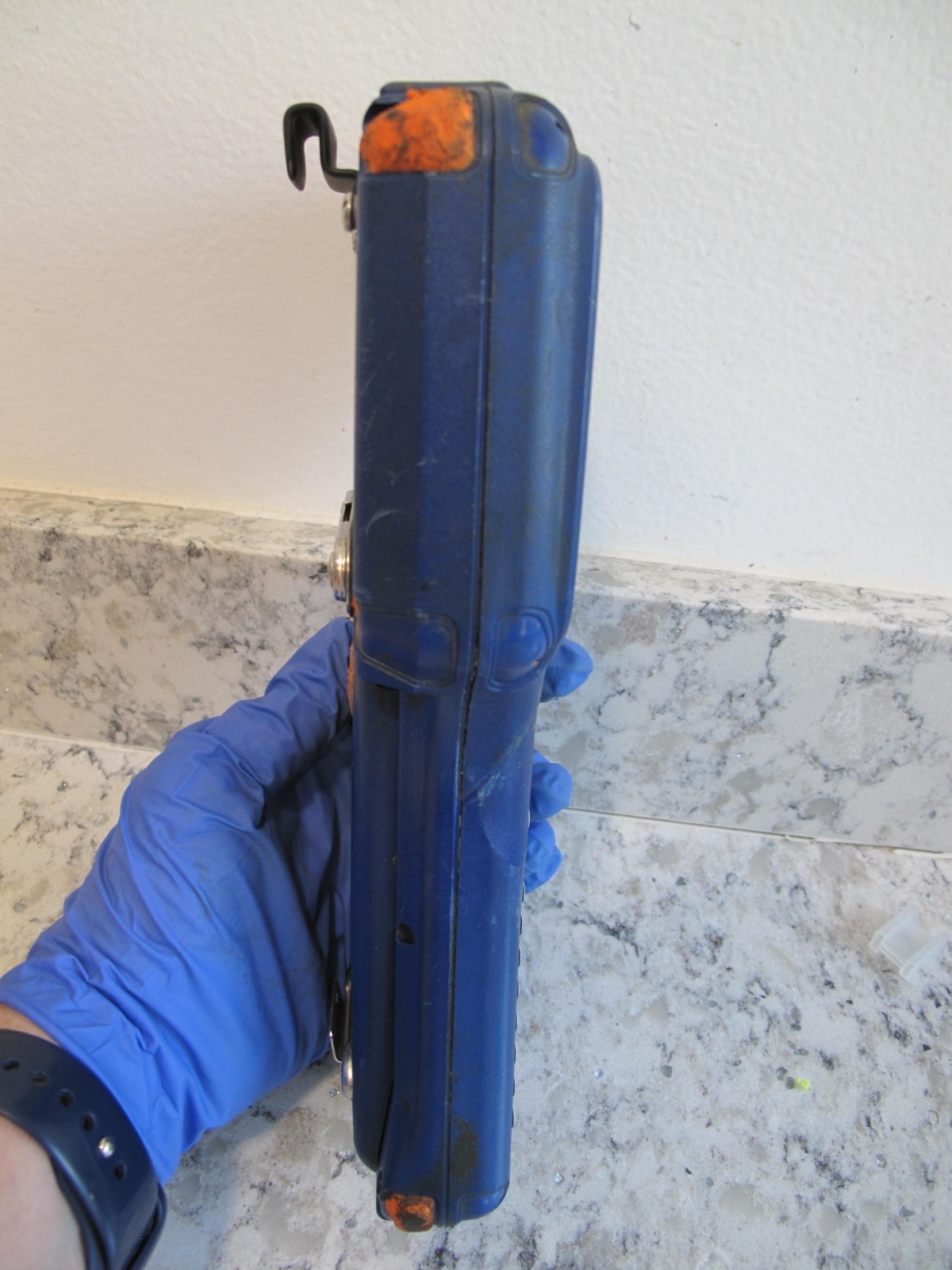 Carlson Explorer 600+ Data Collector turns on