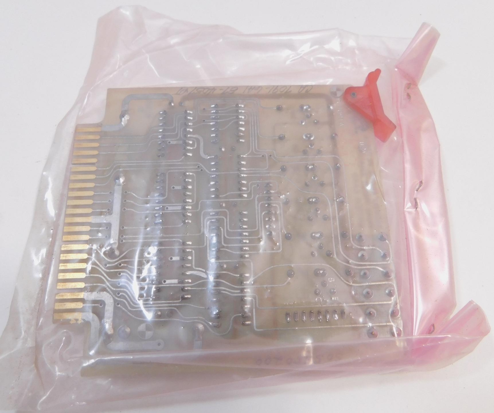 Lloyd Redco PC7091A Dual Input Analog Switch Card / Board