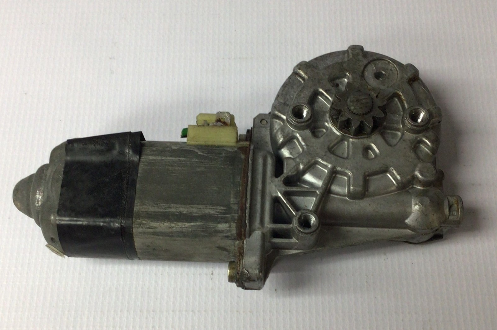 Mercedes Benz Power Window Motor 0130 821 037 OE Replacement