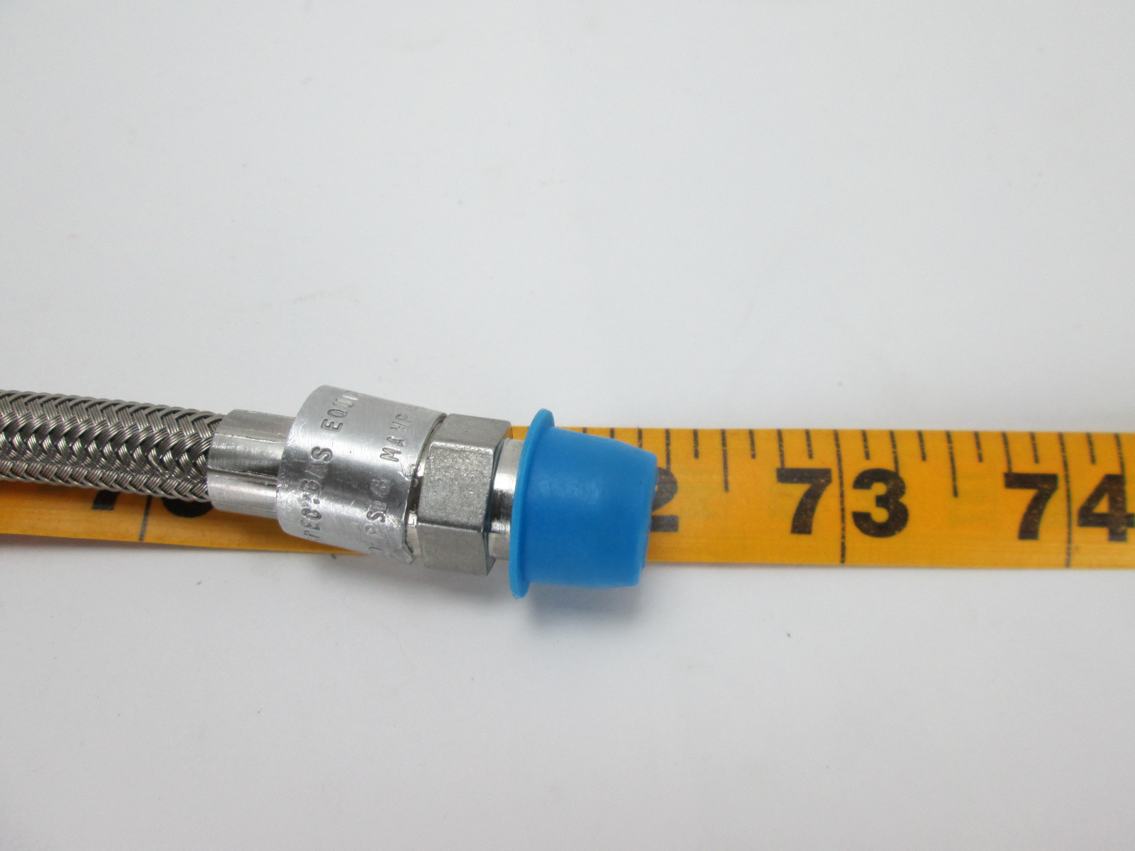 Advanced Spec Gas Hose 72″ Stainless Braid 9/16″ Connections T
