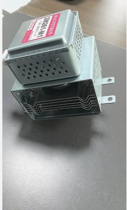 2M261-M1 Magnetron 2M261-M1