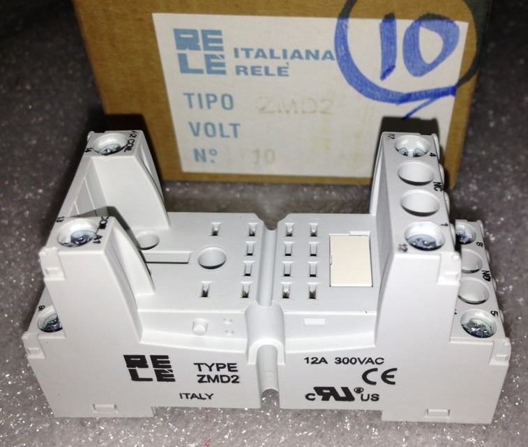 Lot Of 10, Italiana ReleRELAY BASE 2-POLE, ZMD, SHIPSAMEDAY #1542a10
