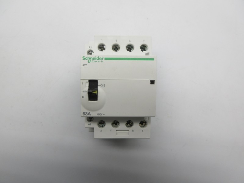 SCHNEIDER ELECTRIC A9C21864 220/240V 63A NSMP