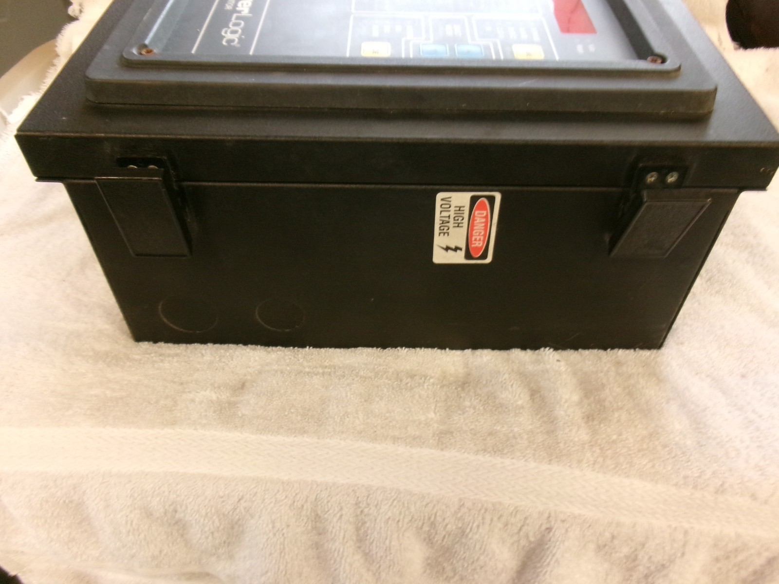 Square D PowerLogic Circuit Monitor 3090 VPM-277-C1 w/ Power Module 3020 CM-2350