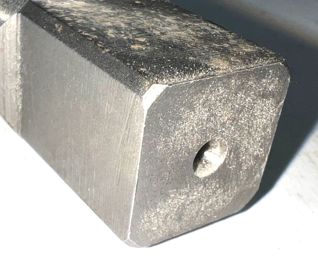 GTD PLUG TAP 4 FLUTE 1-1/4″-7 NC THREAD SIZE 3-1/4″ LOC 2-1/2″ SHANK 5-3/4″ OAL
