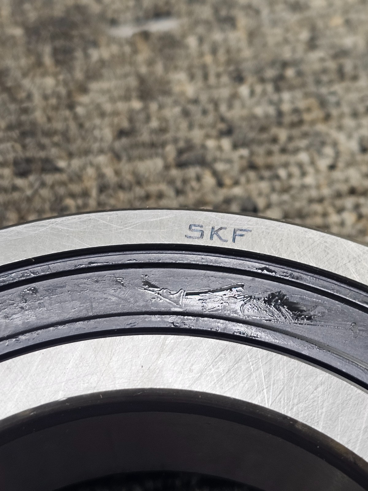 SKF 6214-2RS1/C3: Single Row Deep Groove Ball Bearing 70x125x24mm