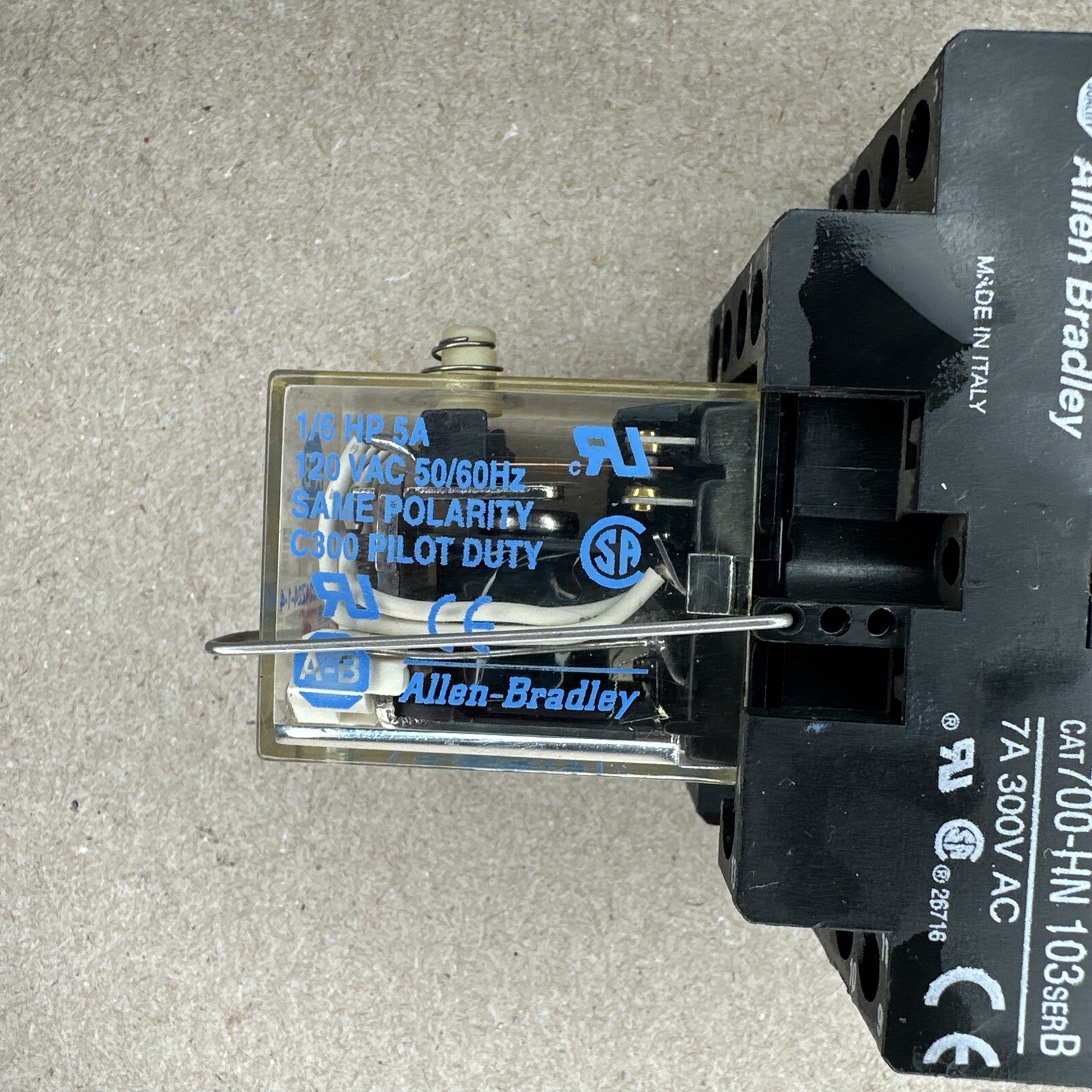 Allen Bradley 700-HN103 Ser. B w/Allen-Bradley 700-HC24Z24-1-4 Ser.B *LOT OF 7*