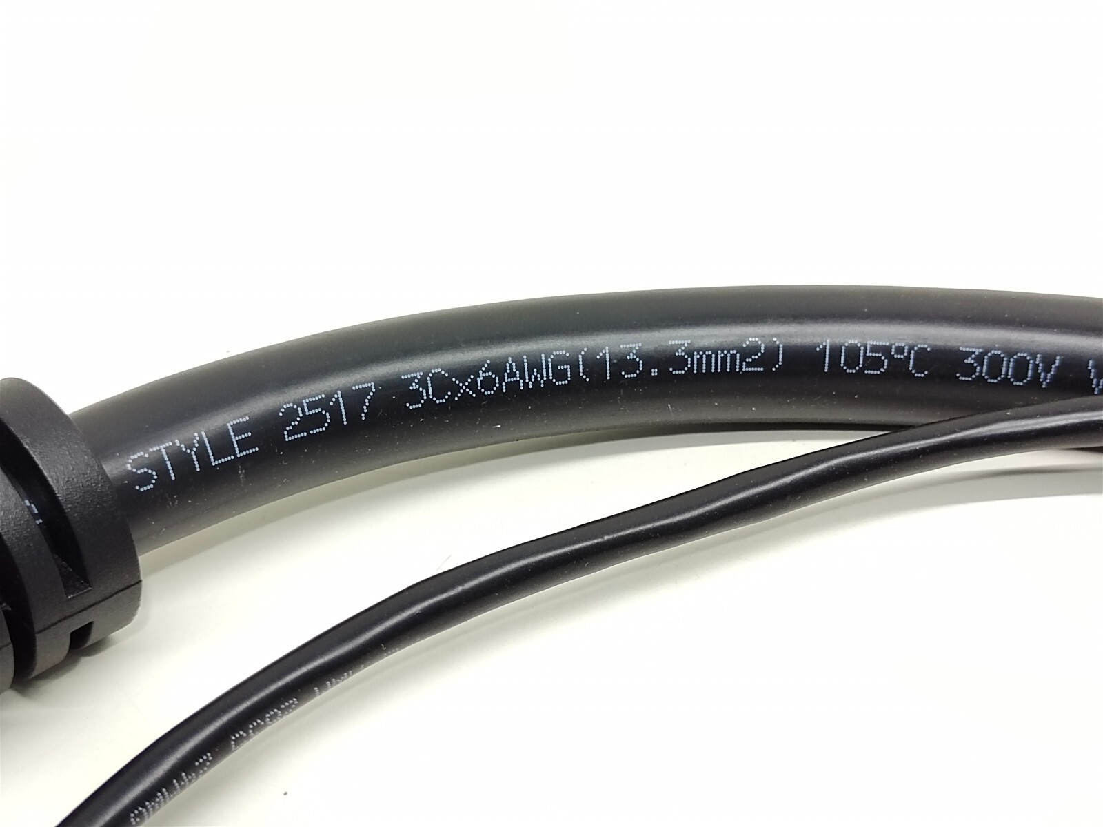 UW-1 E240426 AWM 2835 FT1-LF-HWATEK CABLE (FREE SHIPPING)