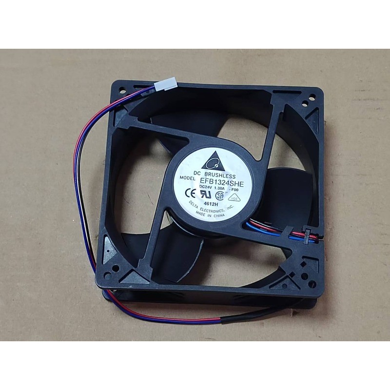 DELTA EFB1324SHE 127*127*38MM 12.7CM DC24V 1.38A 3Pin Cooling Fan
