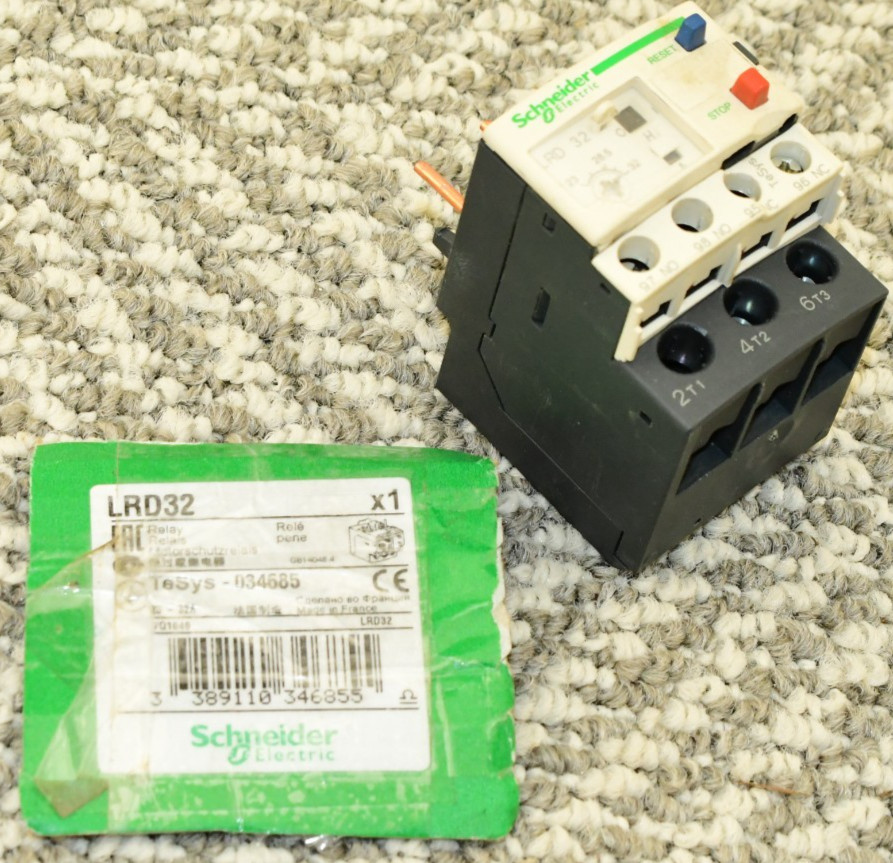 Schneider Electric TeSys LRD32L Thermal Overload Relay 23-32A