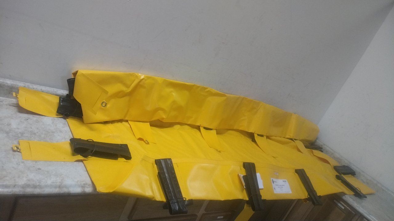 Enpac 57-488-YE-SU 4 Ft Width 8 Ft Length Snap Wall Containment Berm