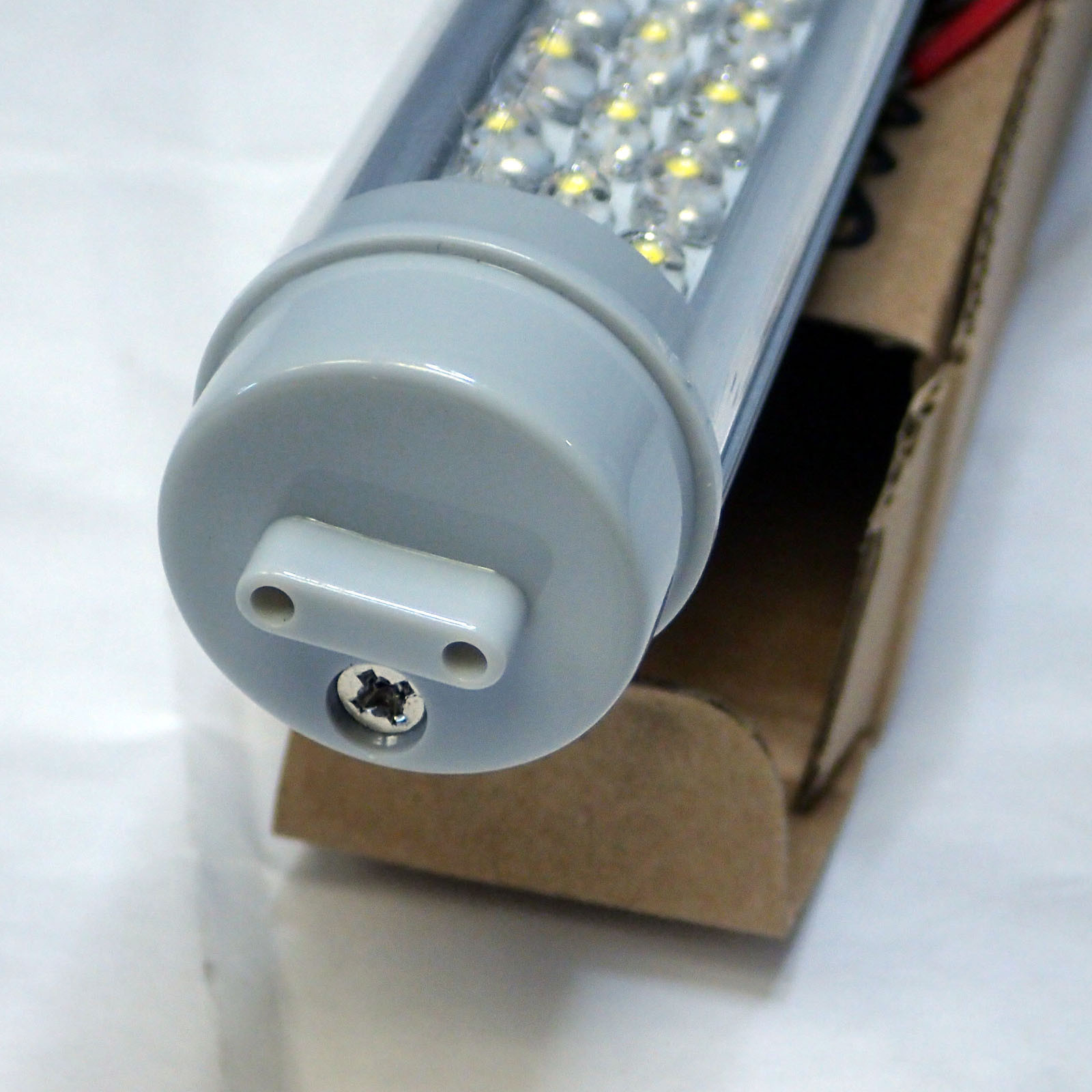 24 PCS 24″ NIB LED TUBES T8 4500-5000K 24 Vdc OFF-GRID SOLAR WIND GENERATION PV