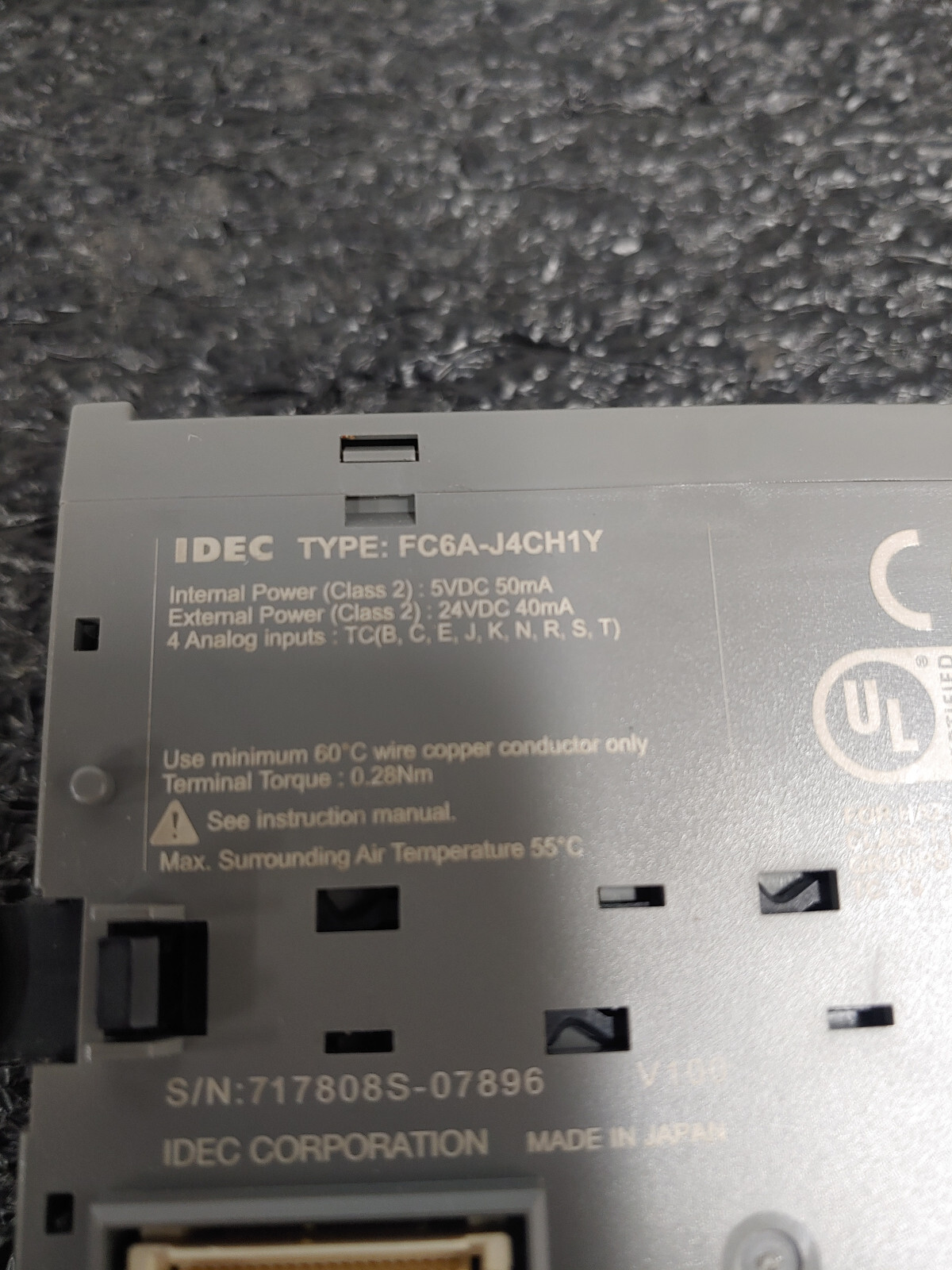 IDEC FC6A-J4CH1Y FC6A MicroSmart PLC 4-pt Isolated Thermo Module