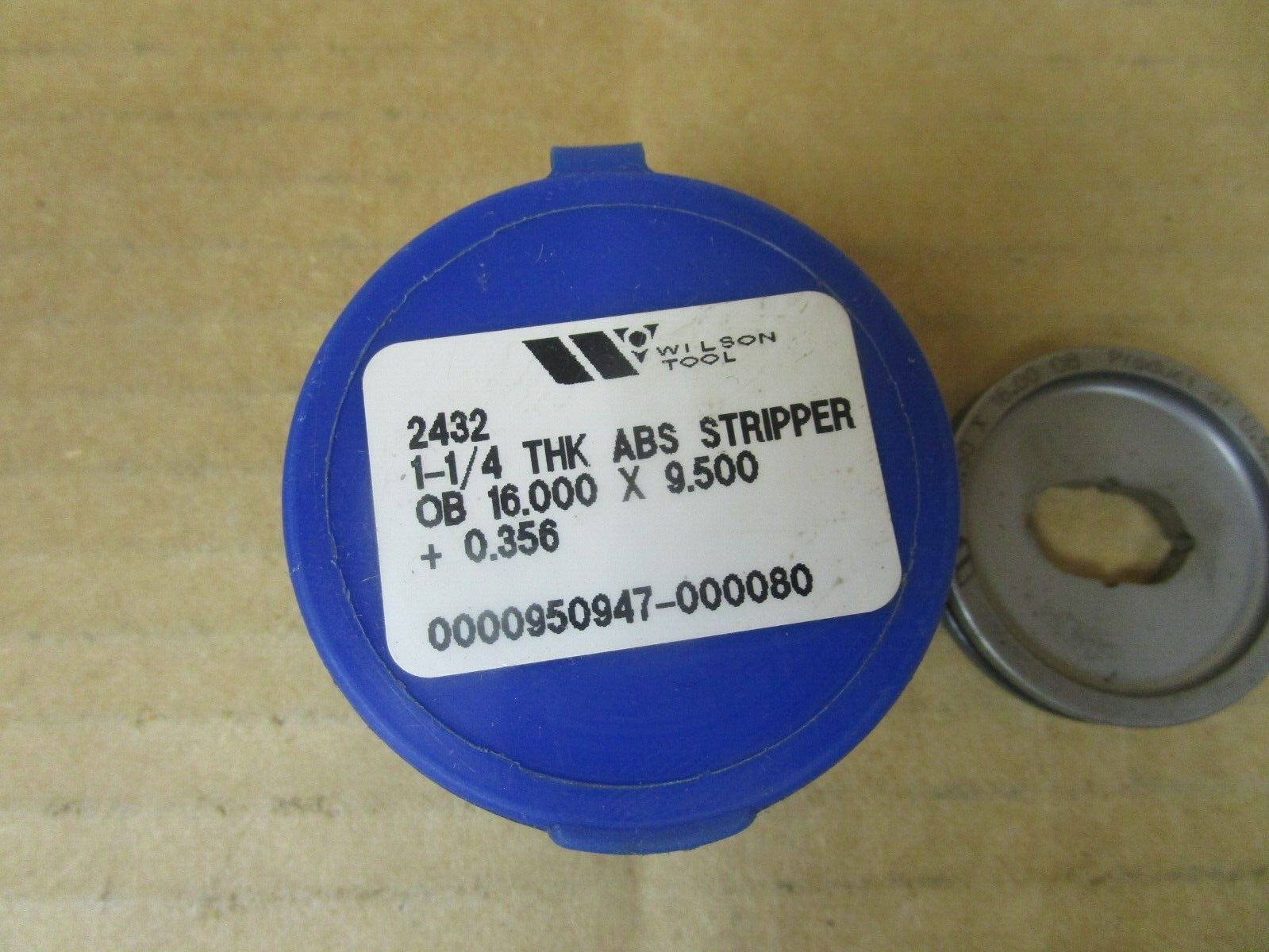 NEW WILSON TOOL 2432 1-1/4 THK ABS STRIPPER OB 16.000 X 9.500 + 0.356
