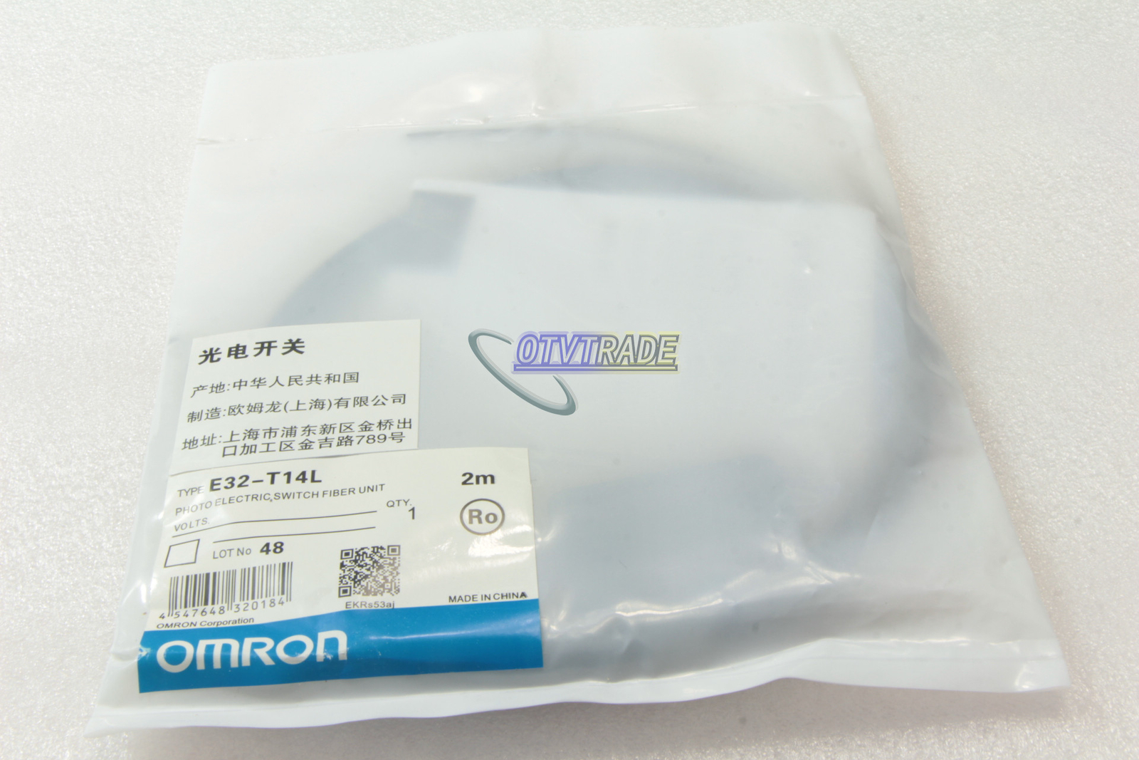 1PCS New OMRON E32-T14L E32T14L Photoelectric Switch Fiber Unit
