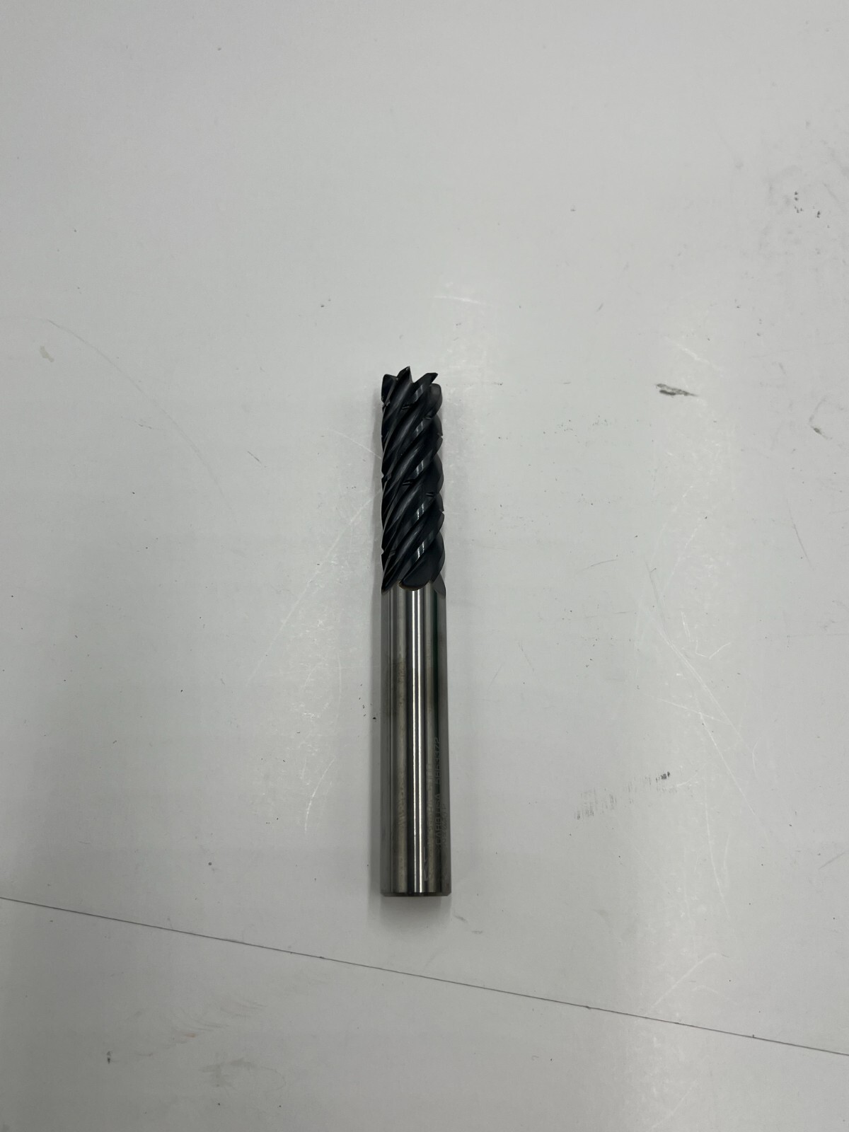 SCS638R-0.500-D3-R030. 0-Z6 Solid Carbide Multi-flute with Chip Splitter Corner