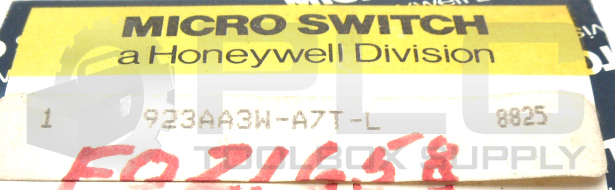 NEW IN BOX MICRO SWITCH 923AA3W-A7T-L PROXIMITY SWITCH