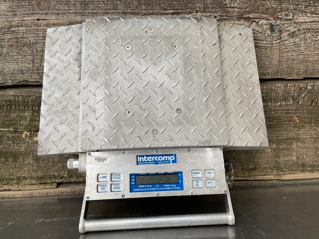 Intercomp PT300 Wheel Load 25,000 Portable Truck Scale *0L-0 Error*