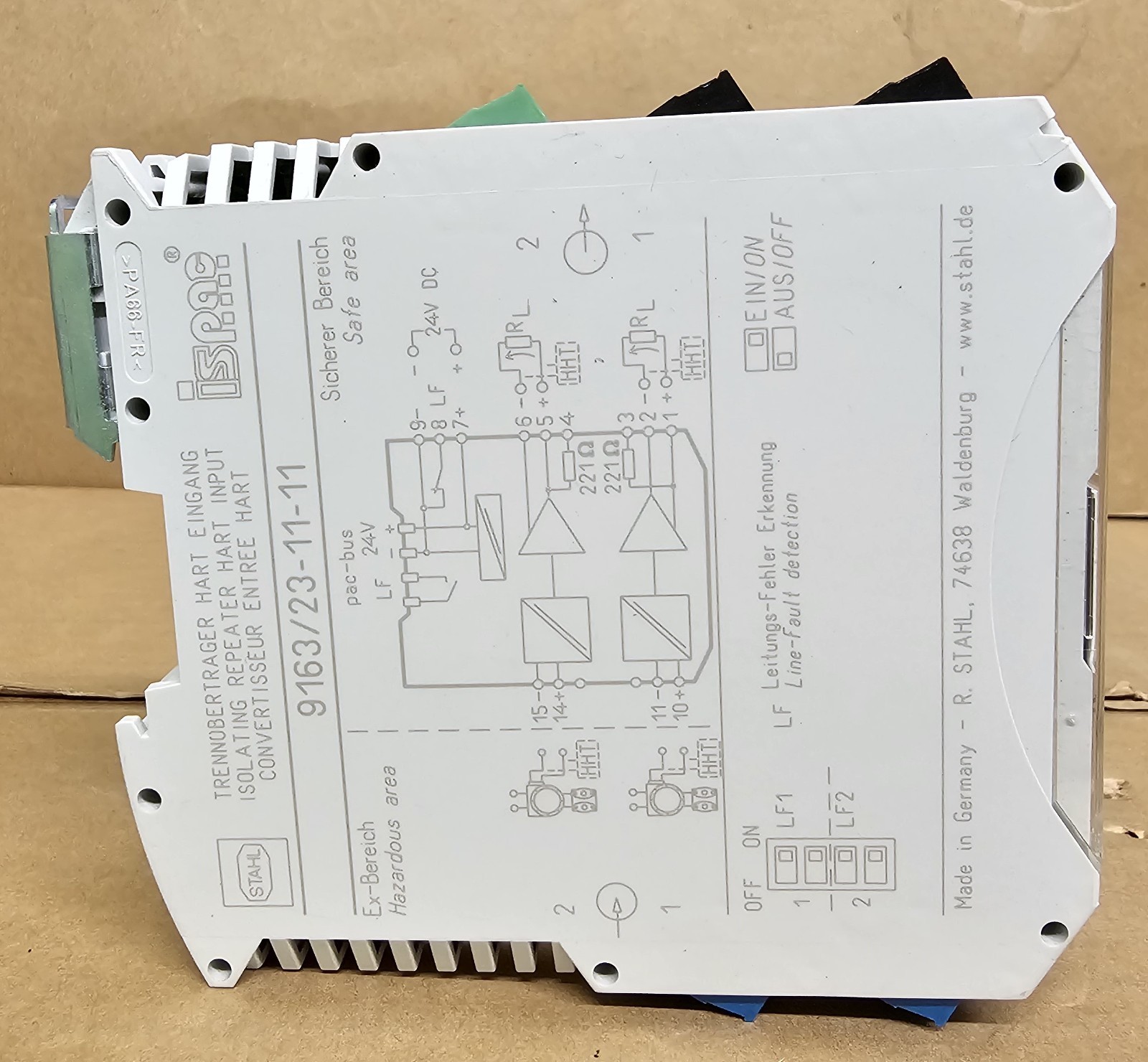 Stahl 9163/23-11-11s Isolating Repeater Hart Input