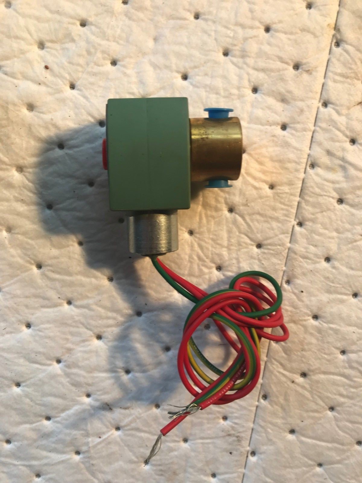 ASCO RED-HAT II VALVE 302014 AIR 155PSI WATER 180PSI OIL 140PSI 8262G2