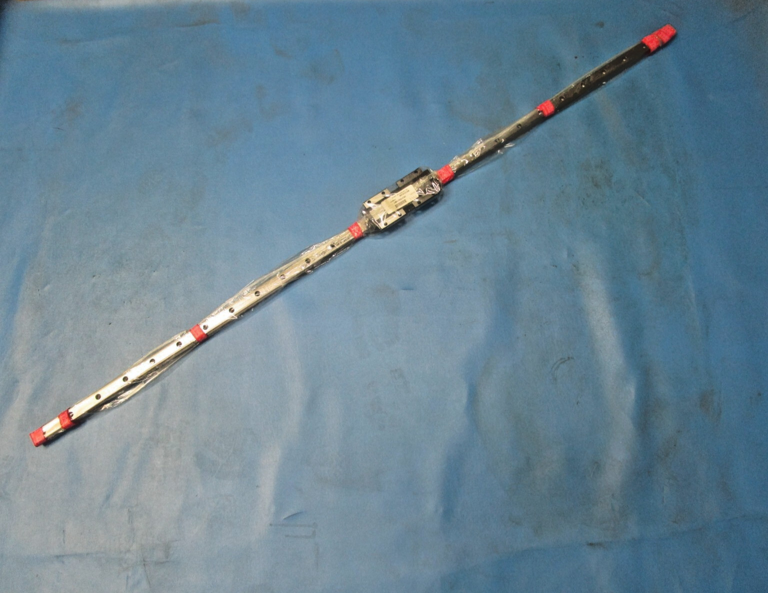 THK SSR25XTB2UU+1600LY, Two Linear Bearing SSR25XTB Flange Blocks on 1600mm Rail