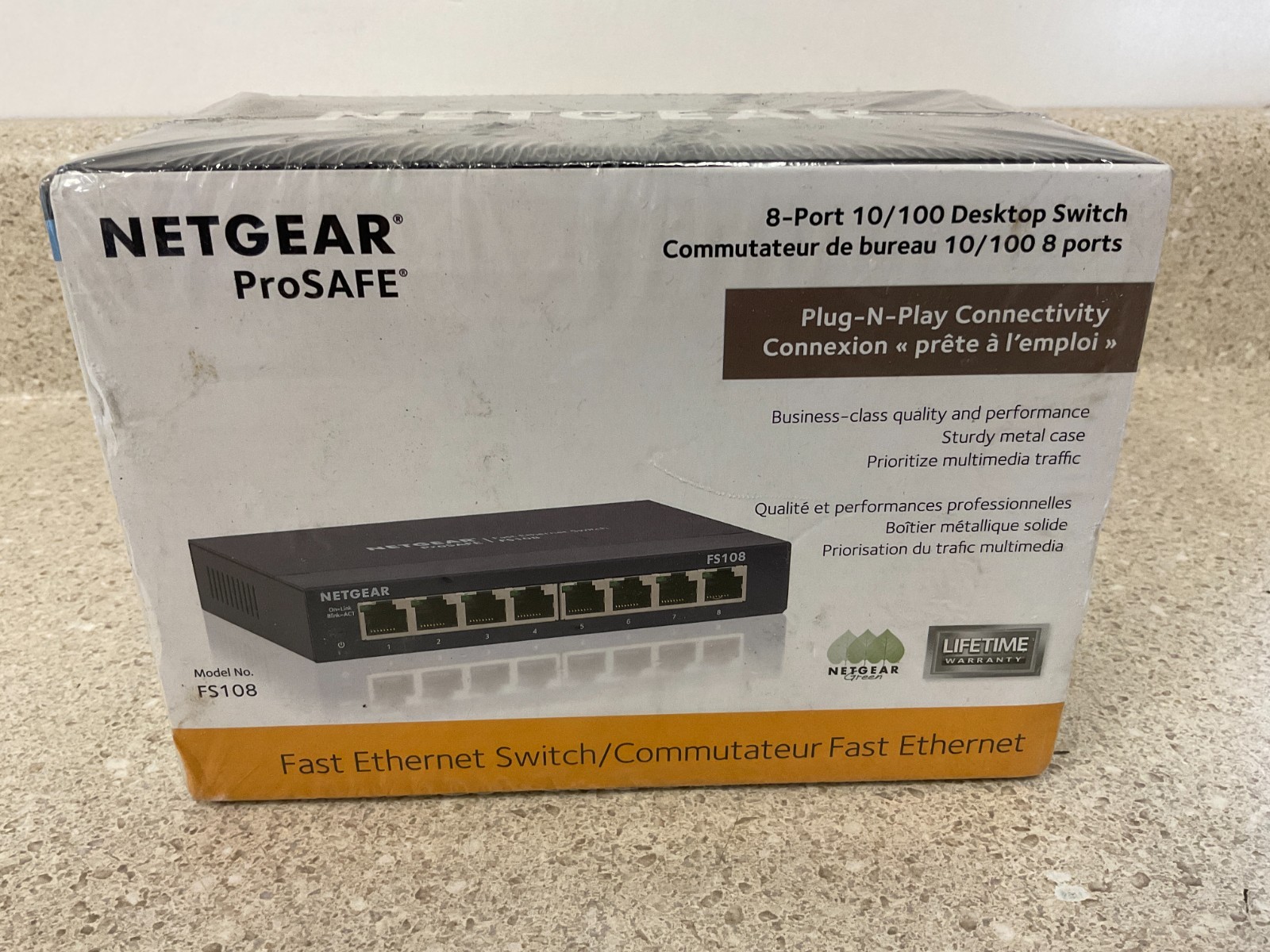 Netgear FS108 NEW