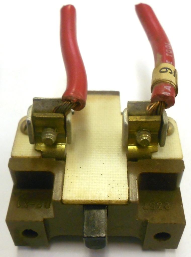 SQUARE D COMPANY CONTACT BLOCK 9001-TYPE TA1, 600 V