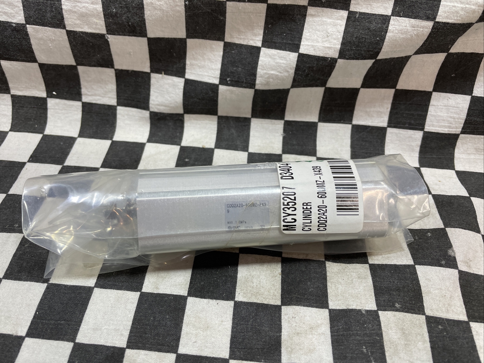 SMC CQ2-Z COMPACT CYLINDER, CDQ2A20-60DMZ-X439, SHIPSAMEDAY#1631F9