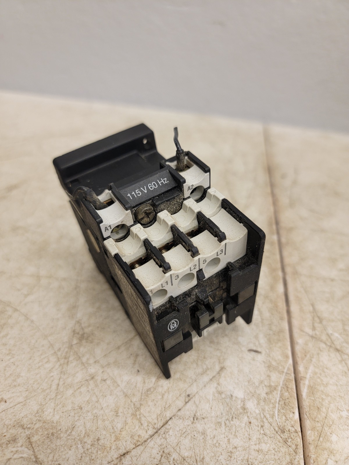 (4) Klockner Moeller DIL00M Contactor