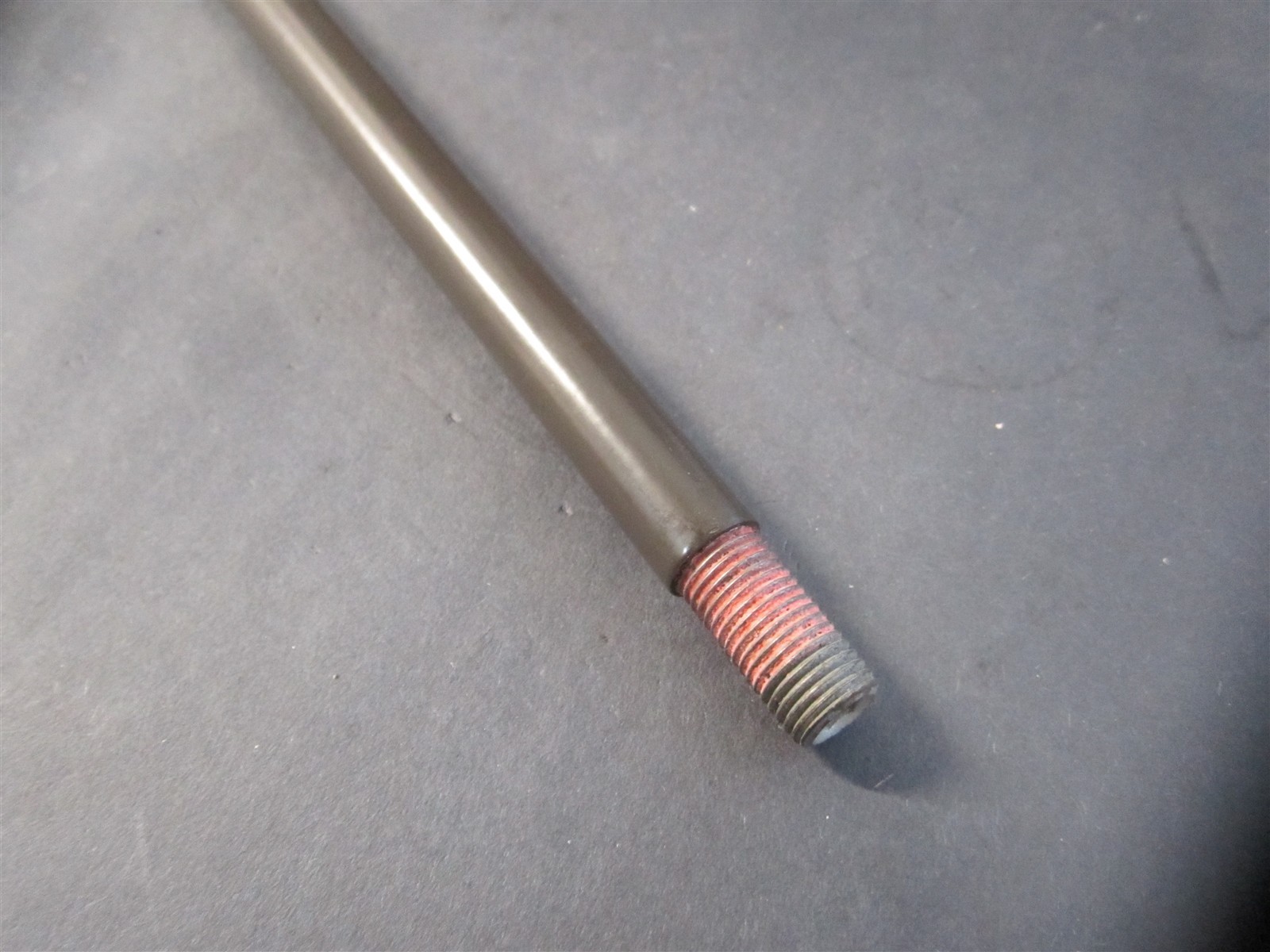 Yale (2010) 12″ Aluminum Extension Rod
