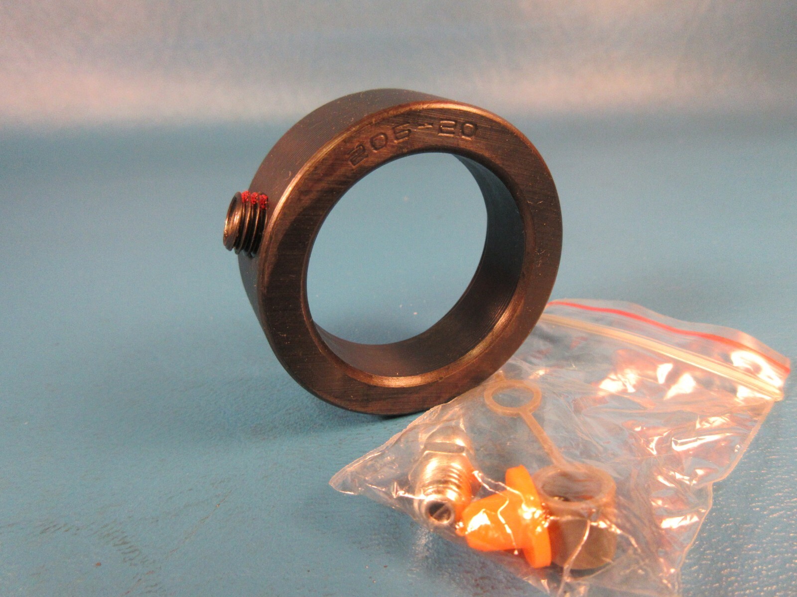 PEER FHFX206-20G, 2 Bolt Flange Unit, Eccentric Locking Collar, Single Lip Seals
