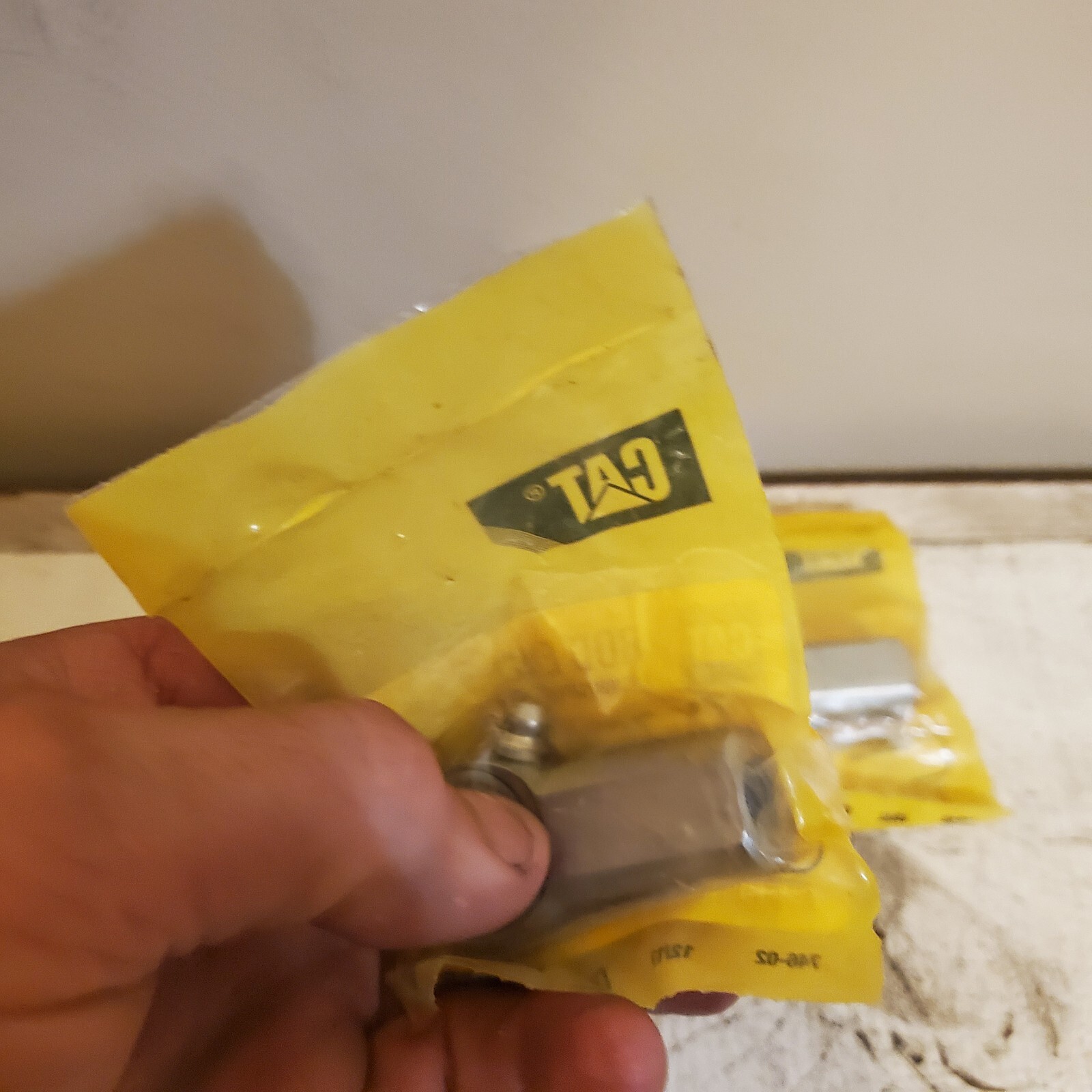 CAT 7X-7875 Caterpillar 7X7875 3/8-24 Internal Threaded Rod End Greaseable