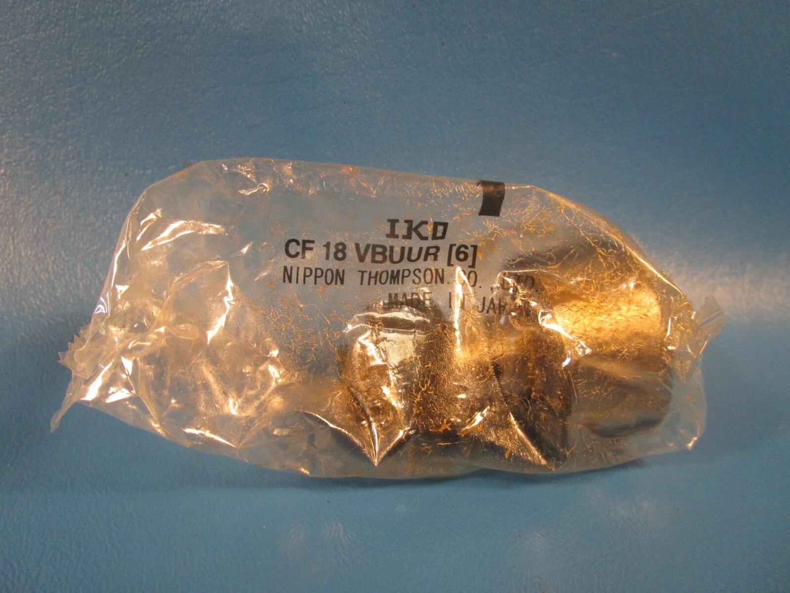 IKO CF18VBUUR, Cam Follower Bearing, 40mm Roller Dia, 20 mm Roller Width, Sealed