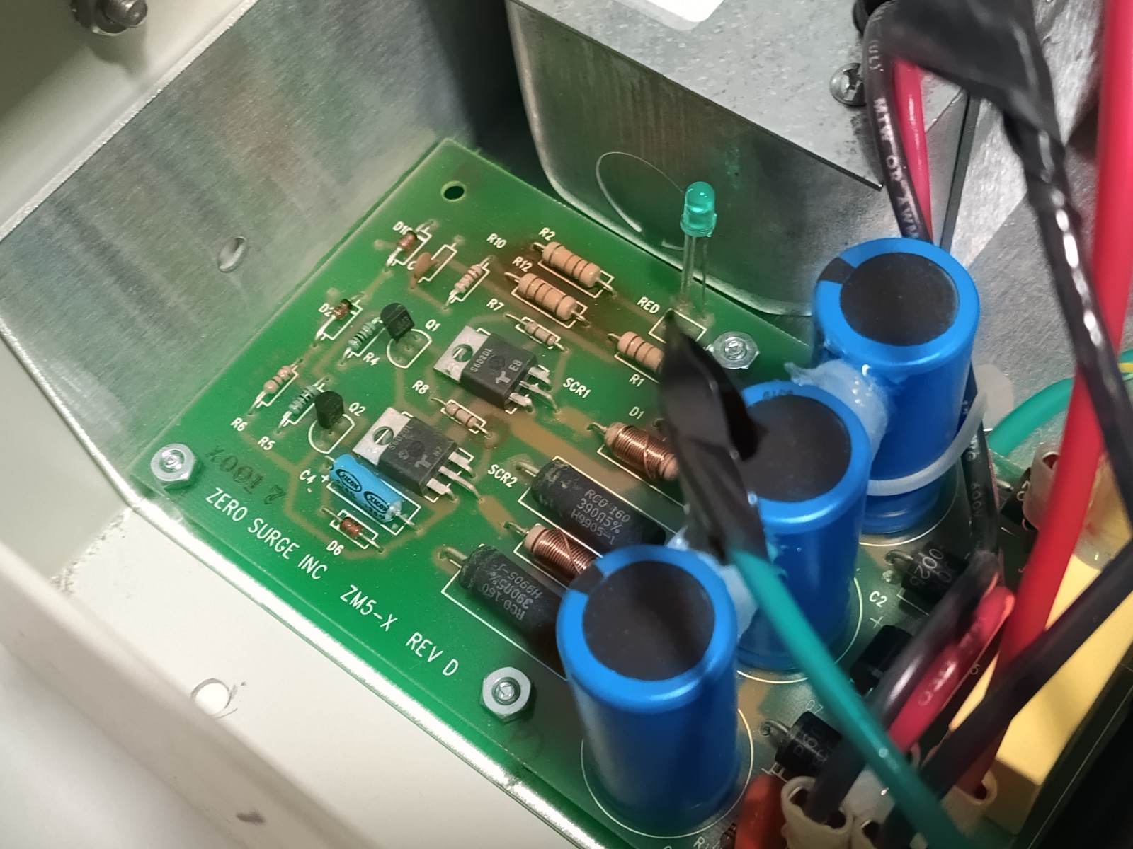 Enclosure Assy with Zero Surge OM20-240-R-A open-chassis surge protection module