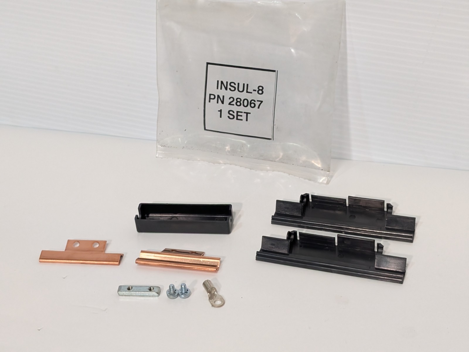 Lot of 2: INSUL-8 28067 industrial in-line power feed component kits #10 Wire