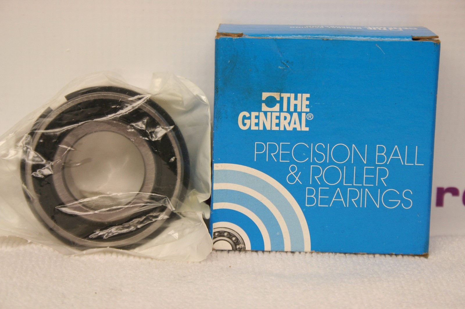 The General S8605-88-300 Bearing **NEW IN BOX**