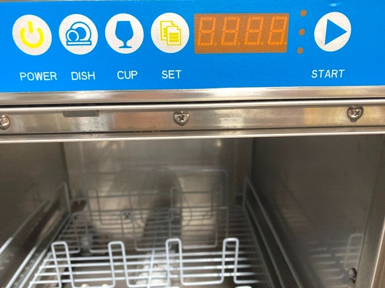 Dishwasher Undercounter Glasswasher GR-202H Hot‑ w/t Boiler, 20 racks/hr