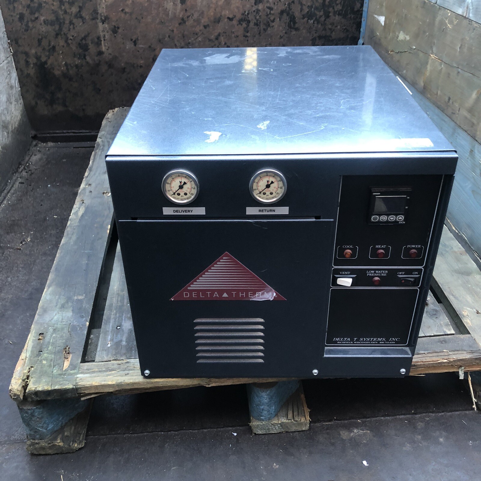 Delta T Systems Hot Water Heater / Temp Control Unit SB-420S, 230V, Single Phase