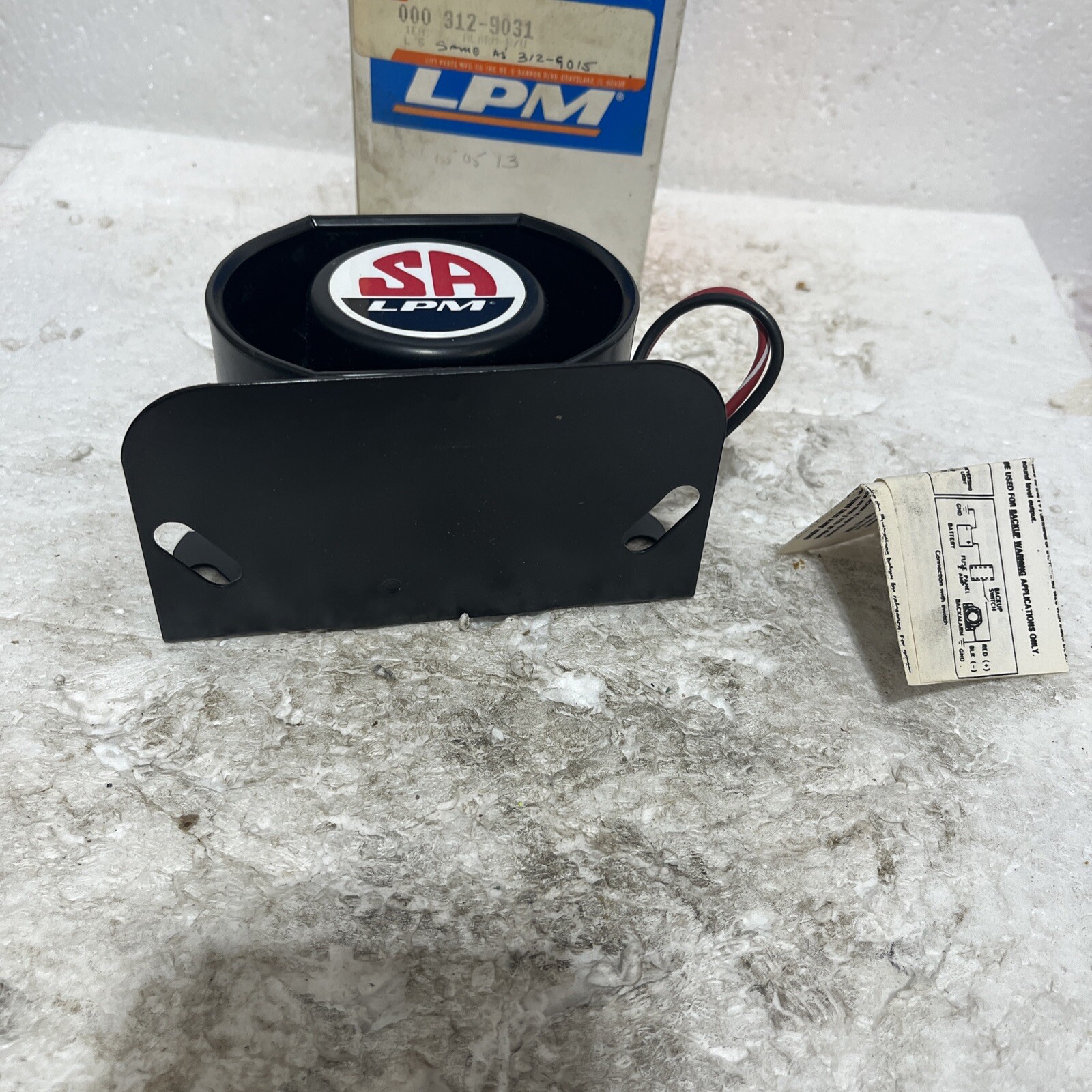 Smart Alarm 312-9031 LPM Adjusts Automatically from LO to HI 12-48 volts DC