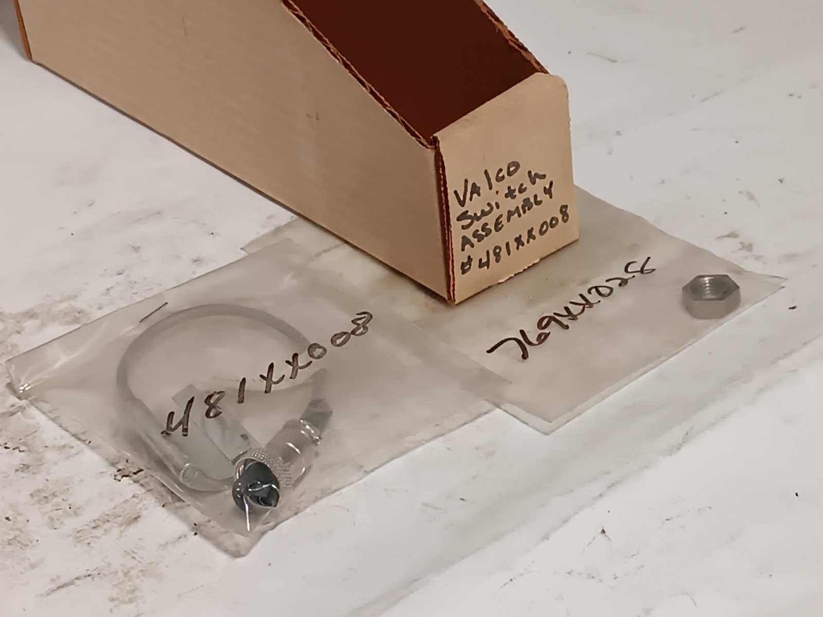 Valco 481xx008 Switch Assembly with 769xx028 Nut (thought to be a part of Assy)