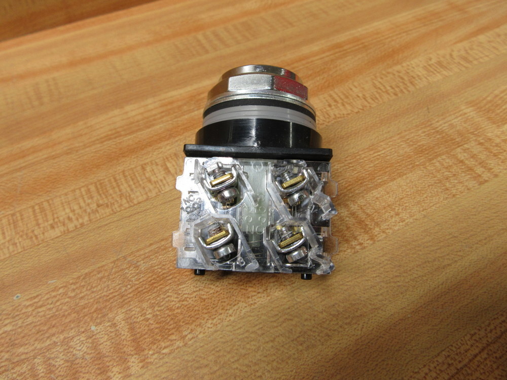 General Electric CR104PBG91R1 Red Pushbutton GE